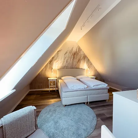 Haus Fuenen Am Suedstrand 4 Apartman